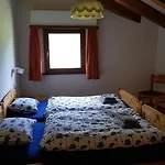 Chesa Chuederun 34 By Interhome Зильс-Мария